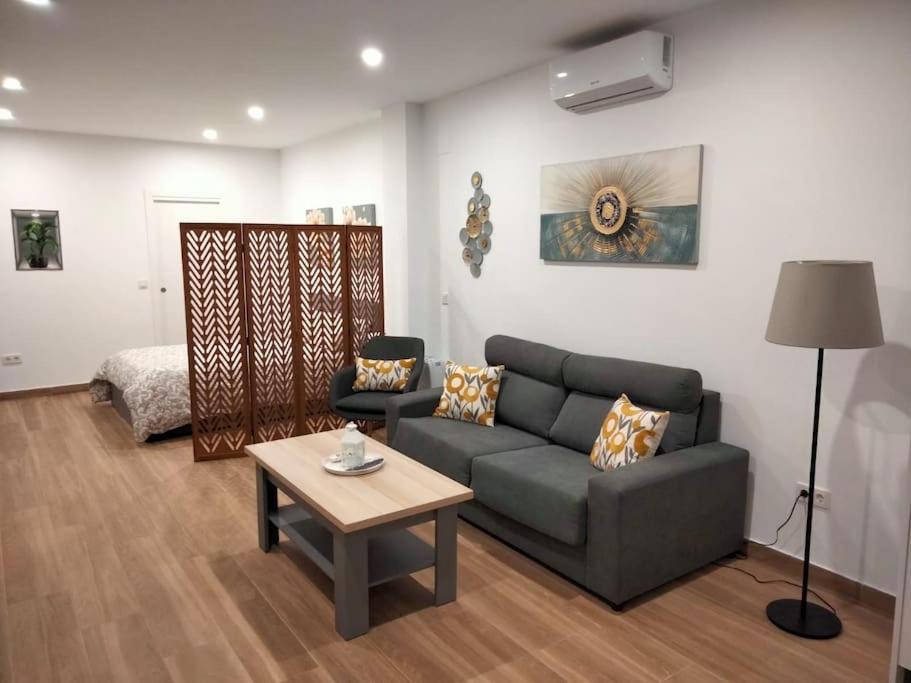 Apartamento Loft Al-Nasir Junto Al Casco Historico Cordoba Exterior photo